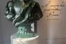Bust of King Ferdinand II with the words "A minha querida Pena"
